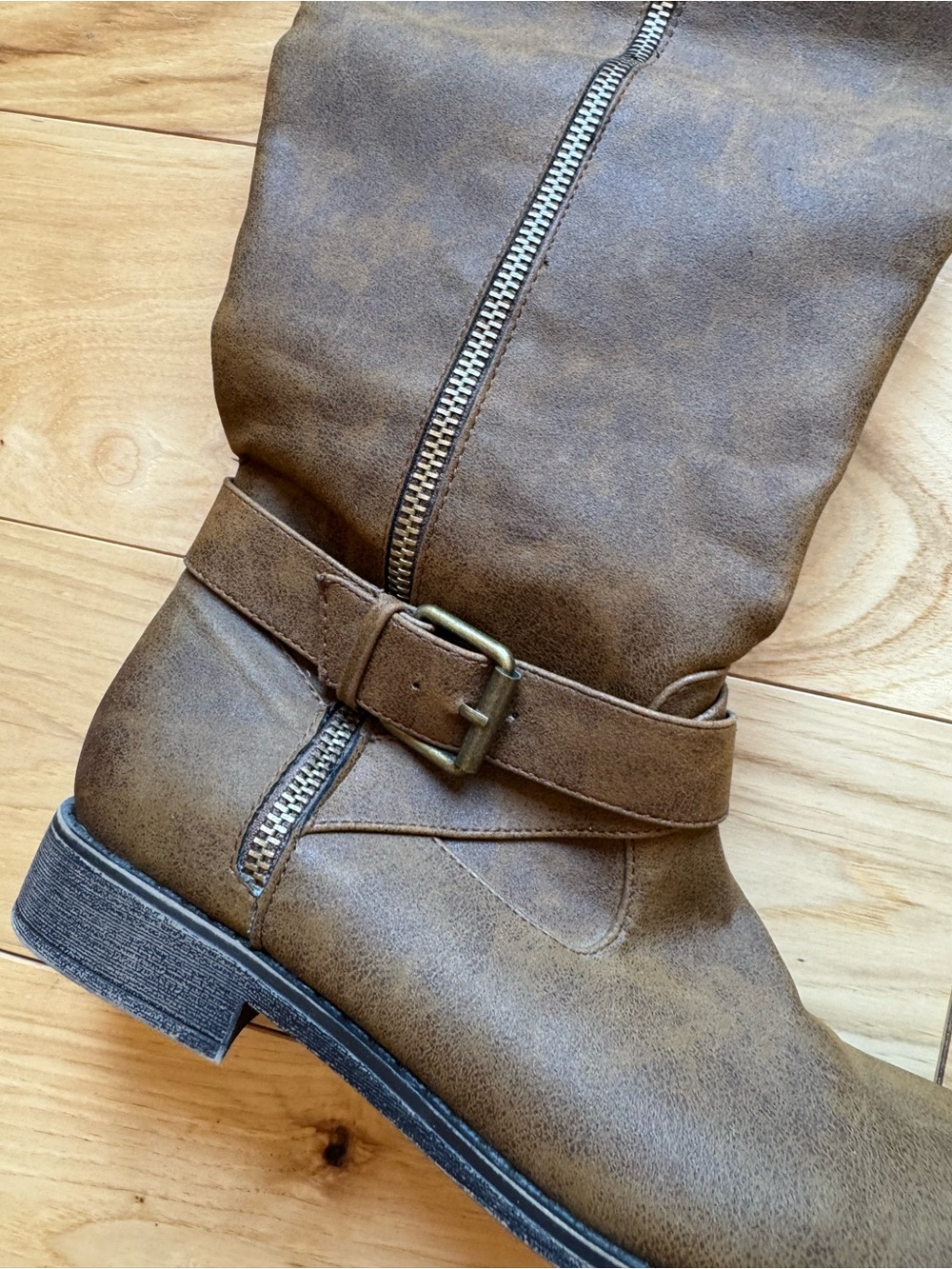 Marlynn boot - Picture 2 of 8